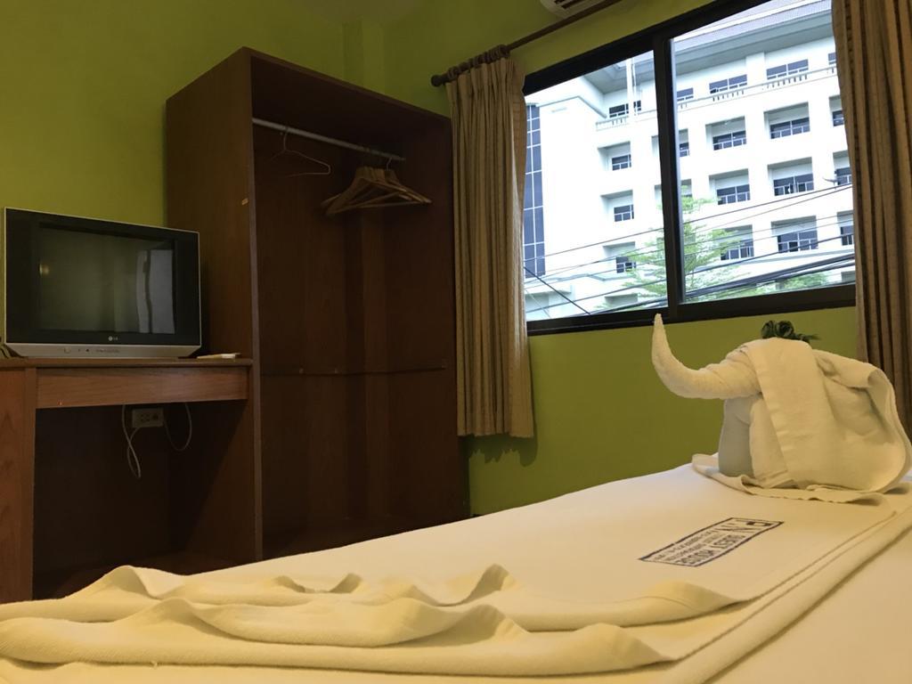 P.N. Guesthouse 甲米 外观 照片