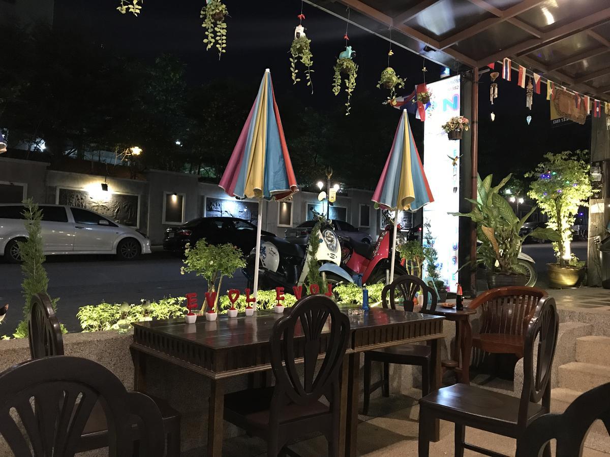 P.N. Guesthouse 甲米 外观 照片